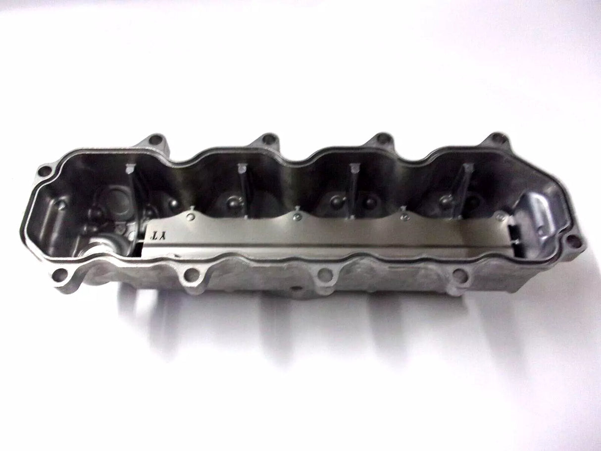 1J801-14500 Kubota Cylinder Head Cover