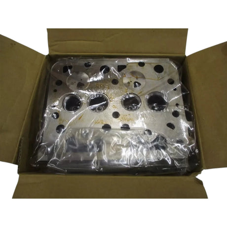 1G957-03043 Kubota Cylinder Head Z482-E2B J107 GL6000 Engine - Truck To Trailer