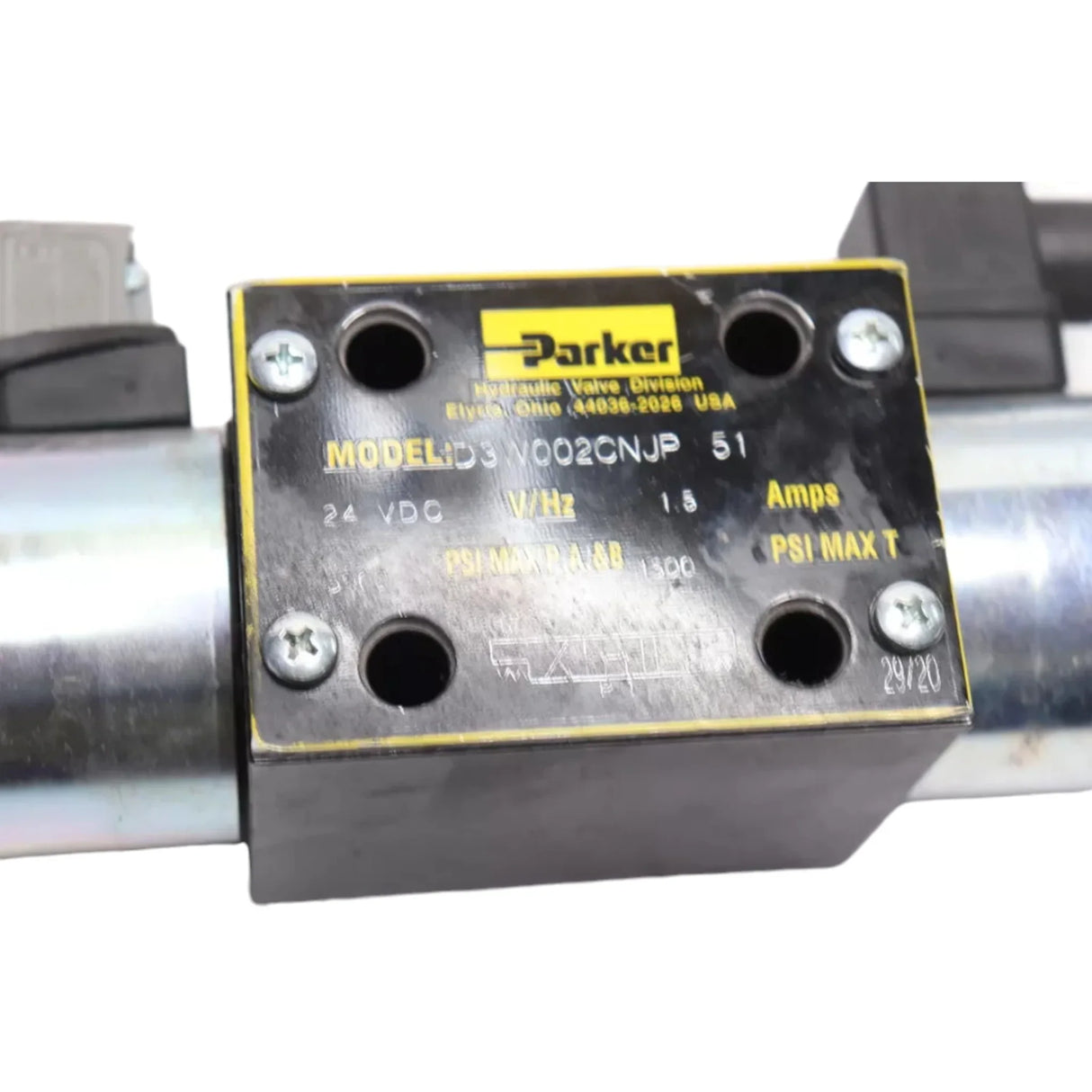 D3W002CNJP Parker Hydraulic Valve Division - Truck To Trailer