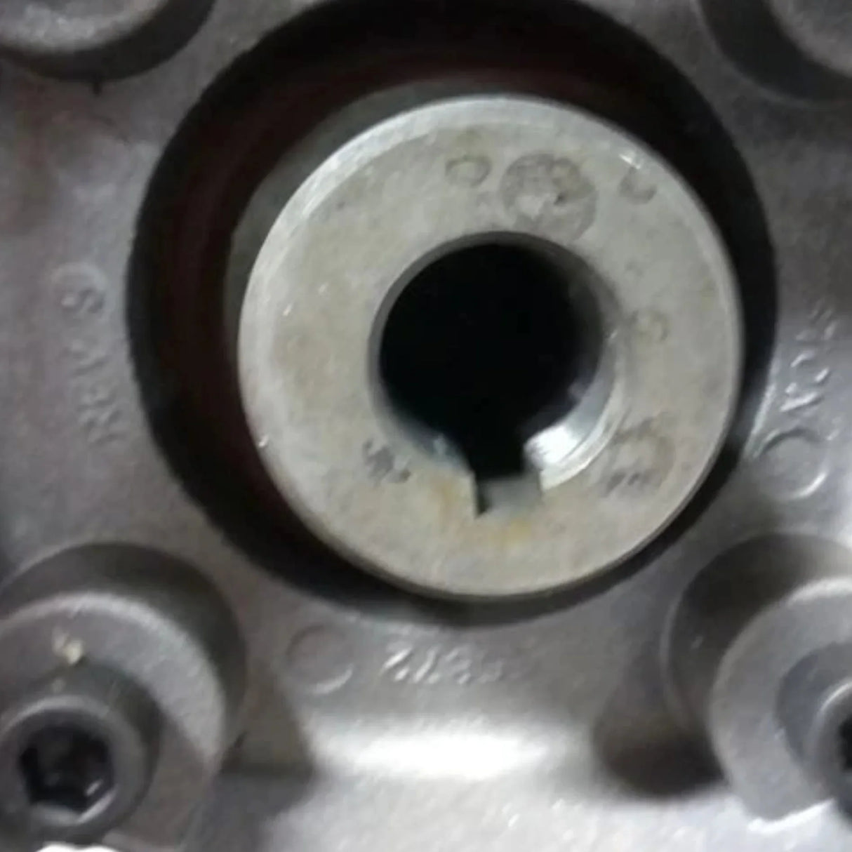 4Z017 Dayton C-Face Speed Reducer - Truck To Trailer