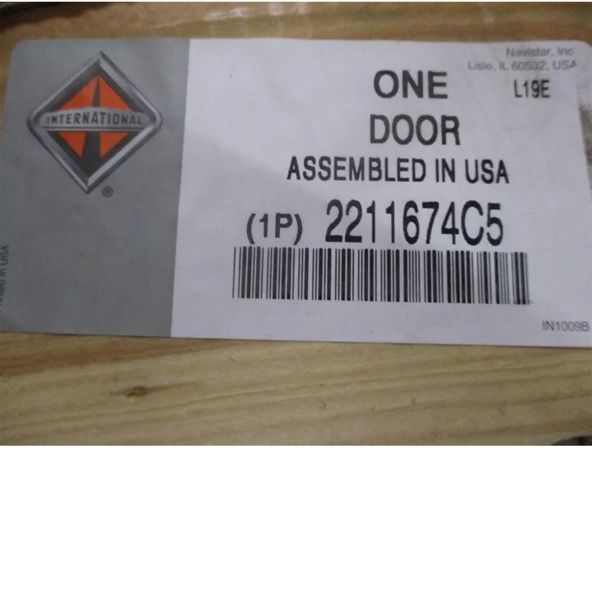 2211674C5 International Door Lug Box Assembly 36x18