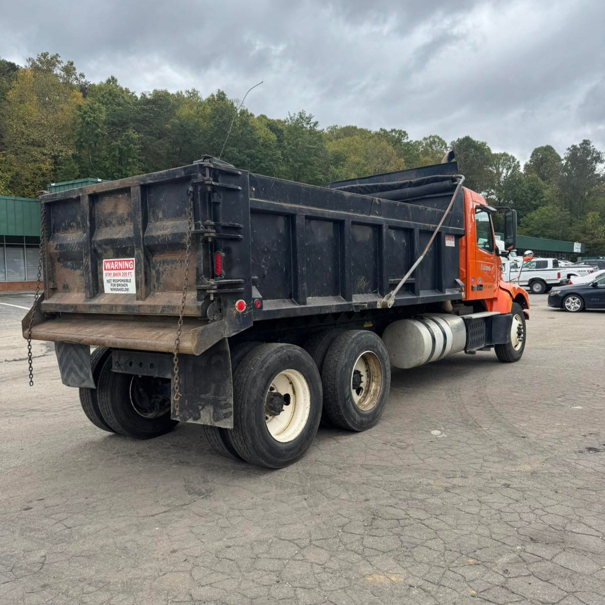 2014 Volvo VHD Tandem-Axle Dump Truck