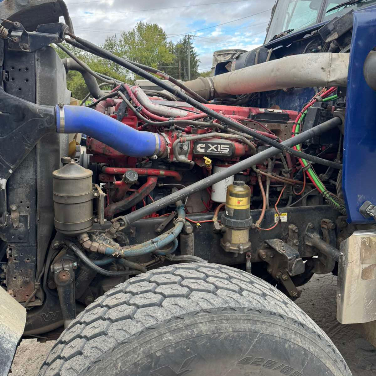 2019 Western Star 4900SF Tri-Axle Dump Truck