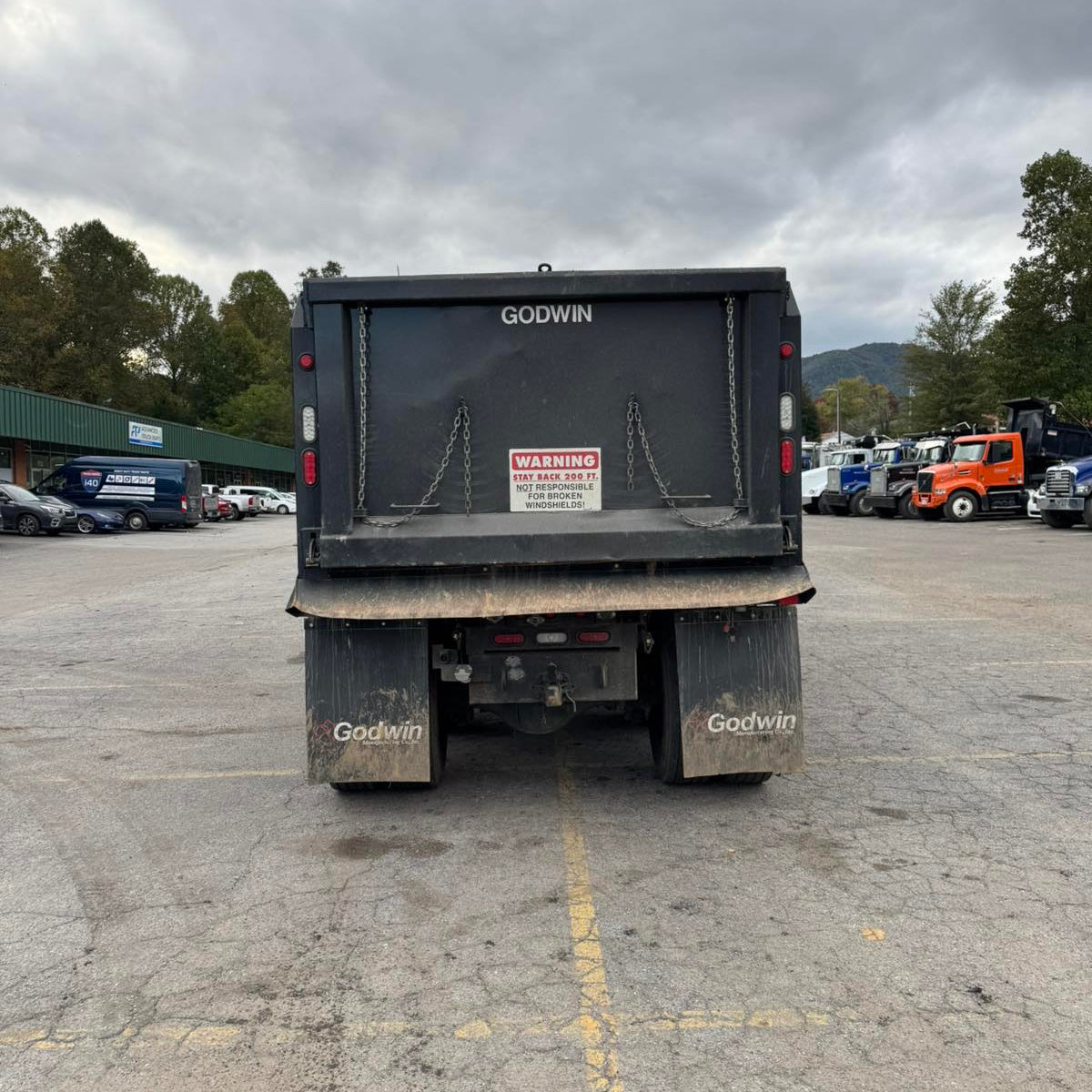 2009 Sterling LT9500 Tandem-Axle Dump Truck