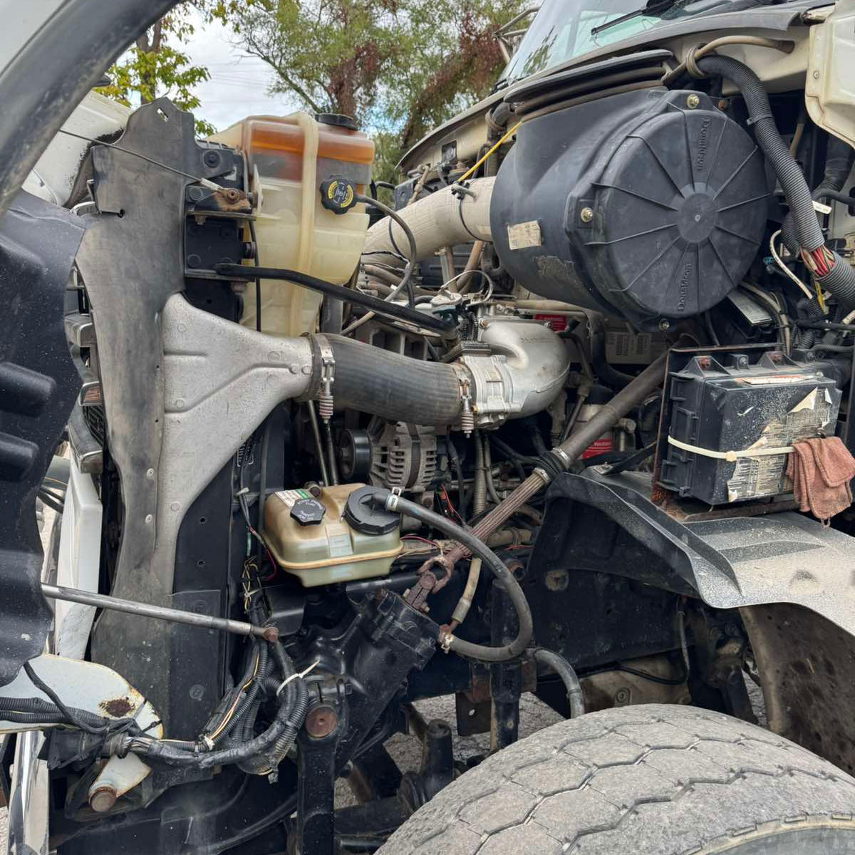 2009 Sterling LT9500 Tandem-Axle Dump Truck