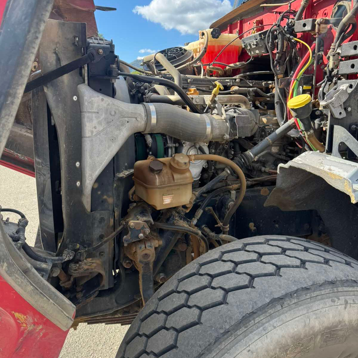 2017 Western Star 4700SF PRL-14T Quad-Axle Dump Truck