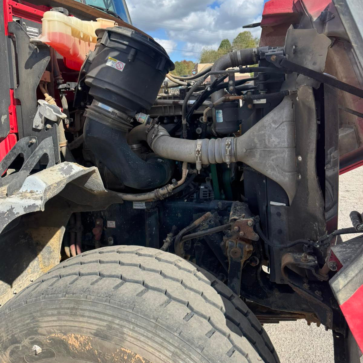 2017 Western Star 4700SF PRL-14T Quad-Axle Dump Truck