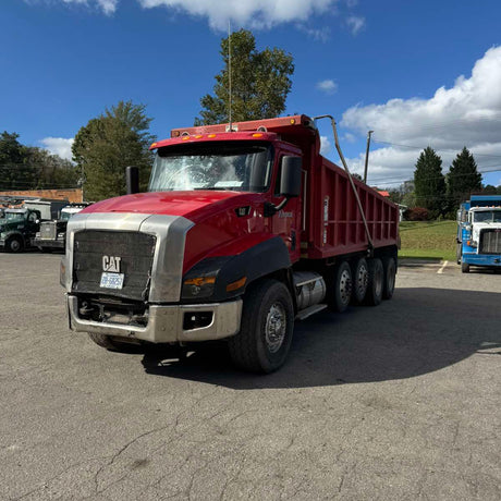 2014 Cat CT660 Quad-Axle Dump Truck