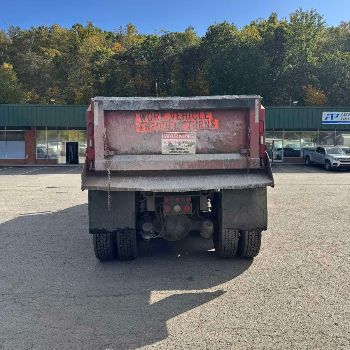 2014 Cat CT660 Quad-Axle Dump Truck